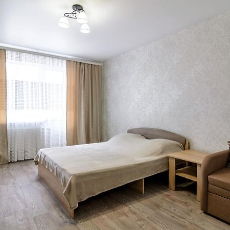 Flat in the city center Sumy Exteriör bild